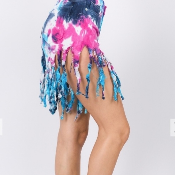 Clothes - Picture 2 of 2